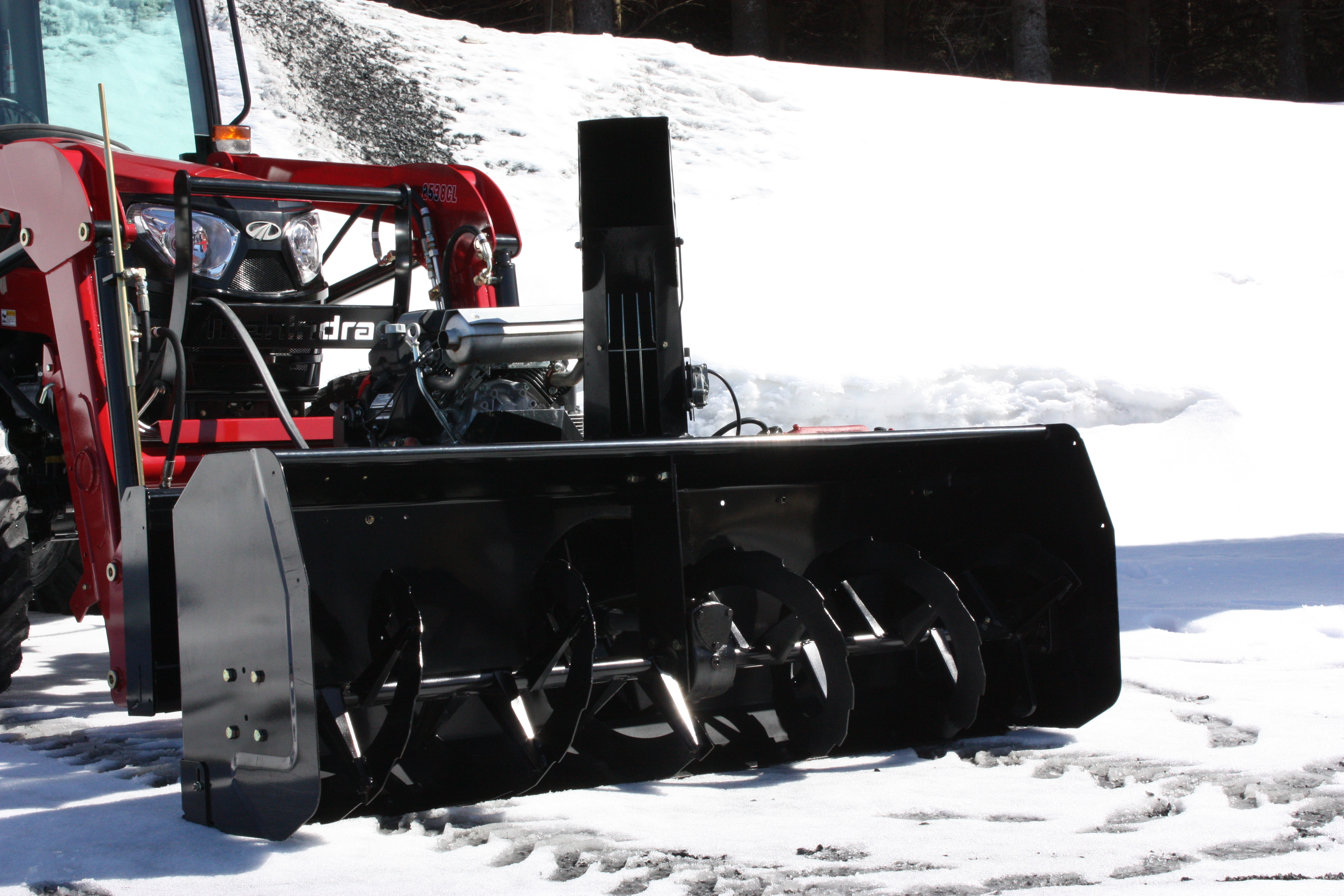 66″ Vantage Snowblower for tractors equipped with "Skid Steer" style attach